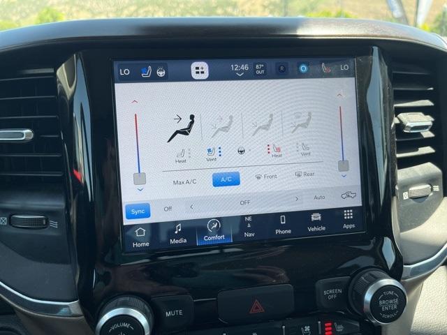 Photo of 2022 Diamond Black RAM 1500