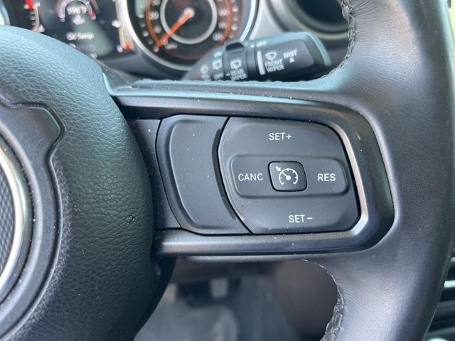 Photo of 2022 Bright White Clearcoat Jeep Wrangler Unlimited