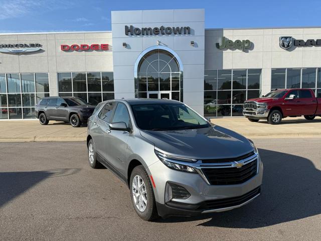 Photo of 2024 Silver Chevrolet Equinox