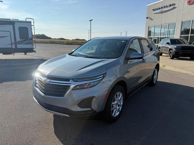Photo of 2024 Silver Chevrolet Equinox