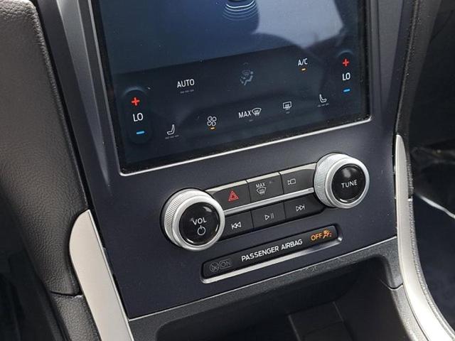 Photo of 2023 Black Ford Edge