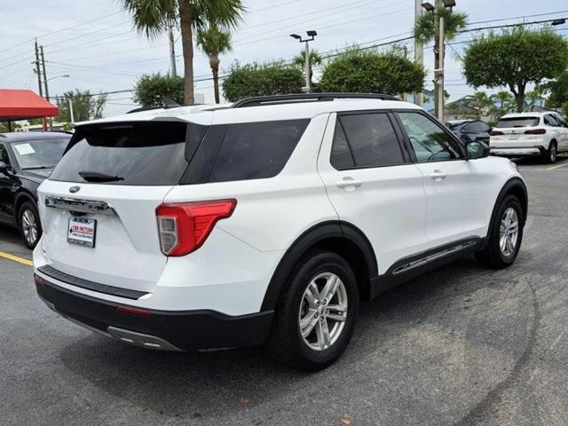 Photo of 2023 White Ford Explorer