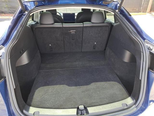 Photo of 2022 Blue Tesla Model Y