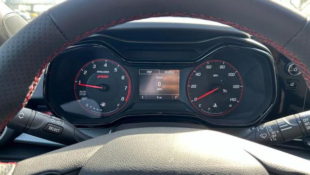 Photo of 2025 Summit White Chevrolet Trax