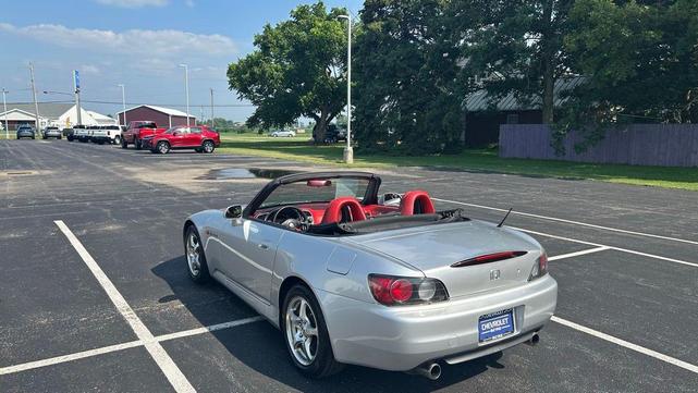 Photo of 2002 Sebring Silver Metallic Honda S2000