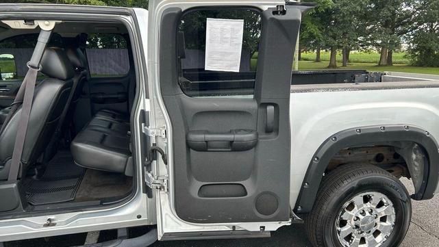Photo of 2012 Quicksilver Metallic GMC Sierra 2500
