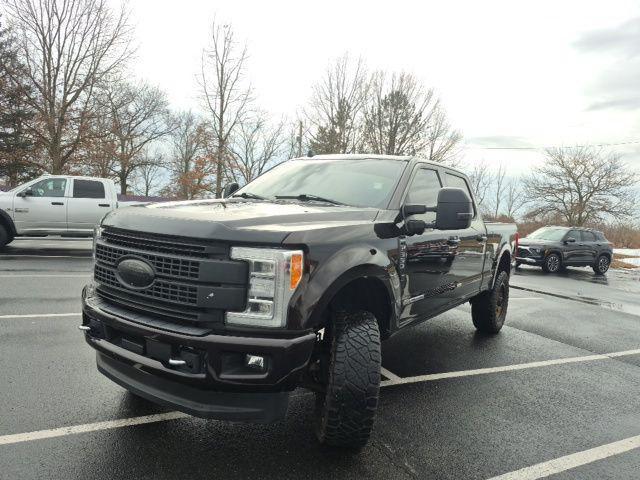 Photo of 2019 Magma Red Ford F-350