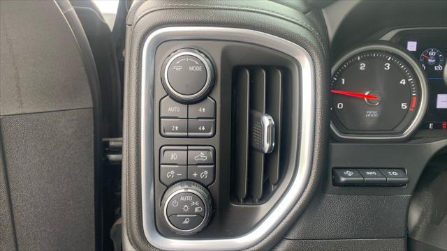 Photo of 2022 Black Chevrolet Silverado 2500