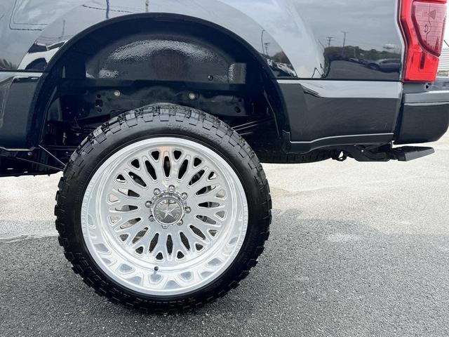 Photo of 2022 Black Metallic Ford F-250