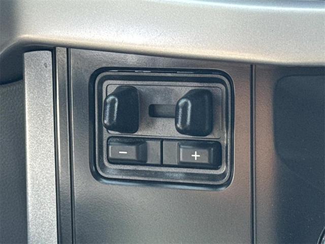 Photo of 2023 Oxford White Ford F-150 Lightning