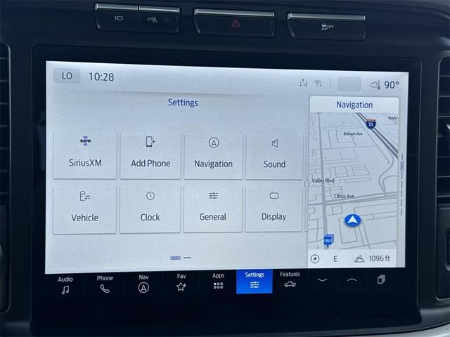 Photo of 2023 Oxford White Ford F-150 Lightning