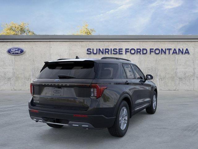 Photo of 2025 Black Metallic Ford Explorer