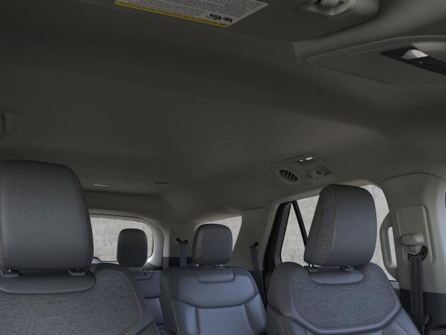 Photo of 2025 Black Metallic Ford Explorer