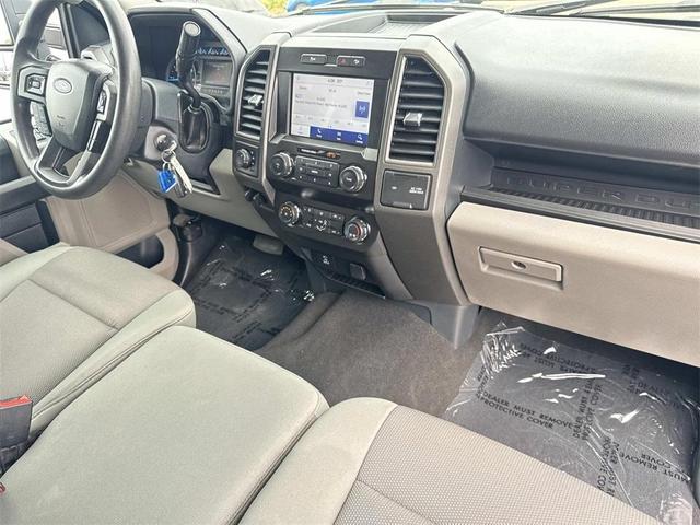 Photo of 2022 Atlas Blue Metallic Ford F-250