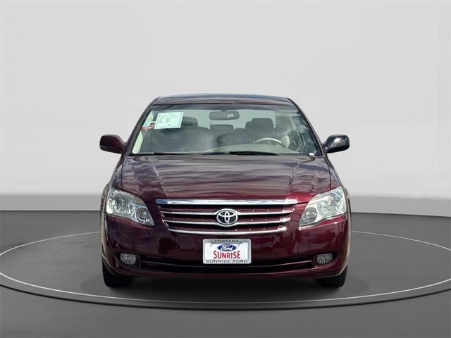 Photo of 2006 Red Toyota Avalon