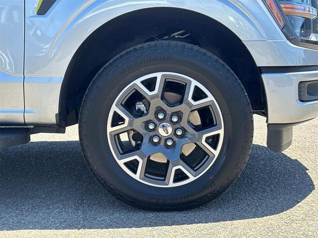 Photo of 2024 Iconic Silver Metallic Ford F-150
