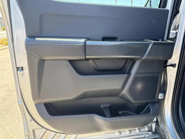 Photo of 2024 Iconic Silver Metallic Ford F-150