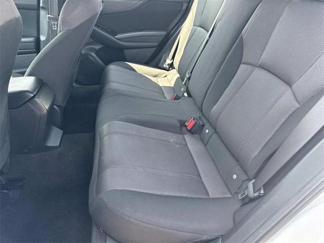 Photo of 2022 Crystal White Pearl Subaru Impreza