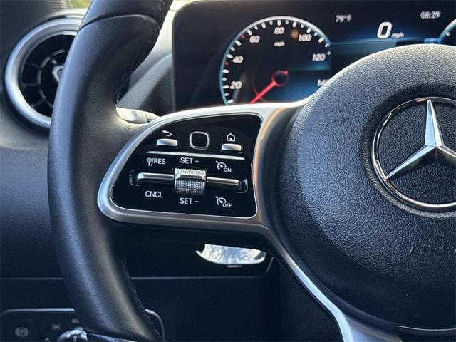 Photo of 2022 White Mercedes-Benz GLA 250