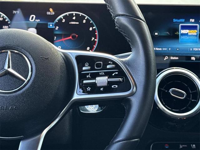 Photo of 2022 White Mercedes-Benz GLA 250
