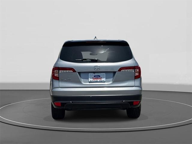 Photo of 2019 Silver Honda Pilot