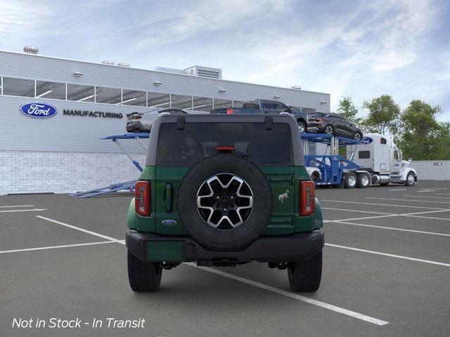 Photo of 2025 Green Ford Bronco