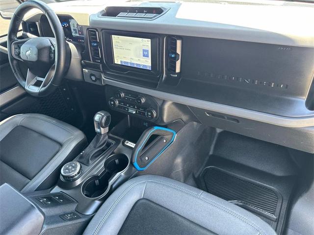 Photo of 2023 Azure Gray Metallic Ford Bronco