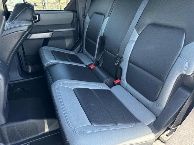 Photo of 2023 Azure Gray Metallic Ford Bronco