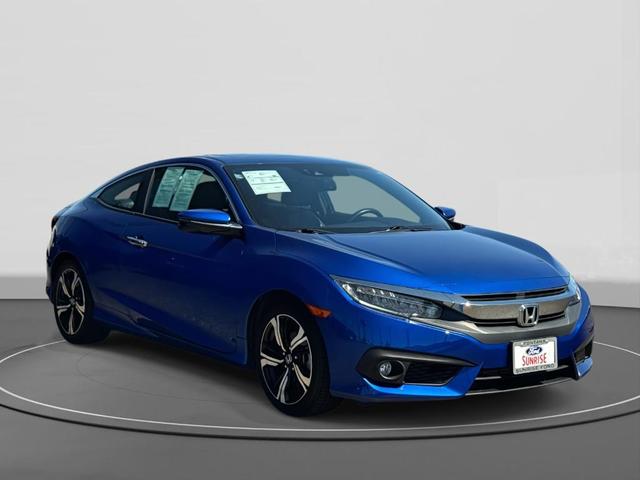 Photo of 2016 Blue Honda Civic