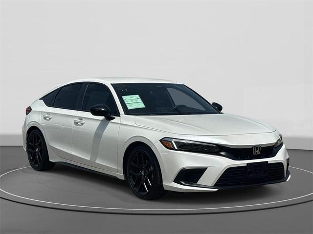 Photo of 2024 White Honda Civic