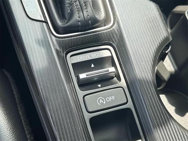 Photo of 2024 White Honda Civic