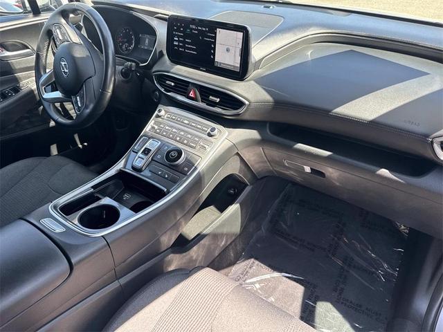 Photo of 2023 Shimmering Silver Pearl Hyundai SANTA FE