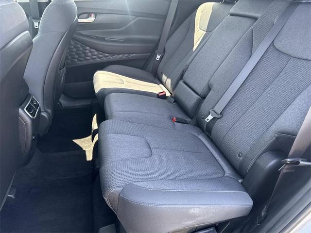 Photo of 2023 Shimmering Silver Pearl Hyundai SANTA FE