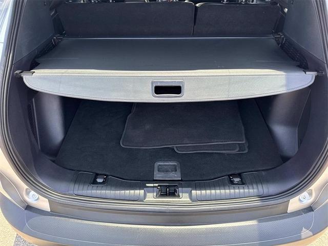 Photo of 2022 Iconic Silver Metallic Ford Escape PHEV
