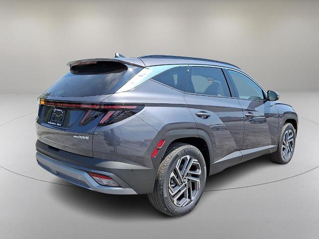Photo of 2025 Titanium Gray Hyundai TUCSON Hybrid