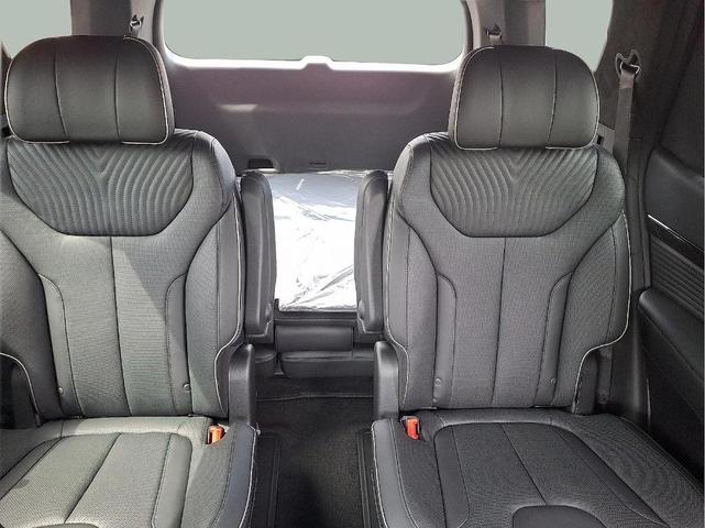 Photo of 2025 Silver Hyundai PALISADE