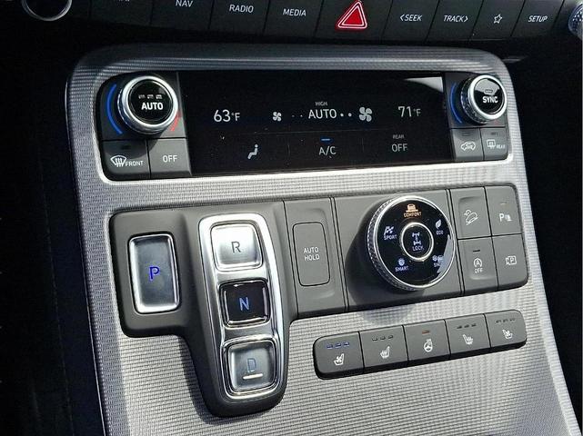 Photo of 2025 Silver Hyundai PALISADE