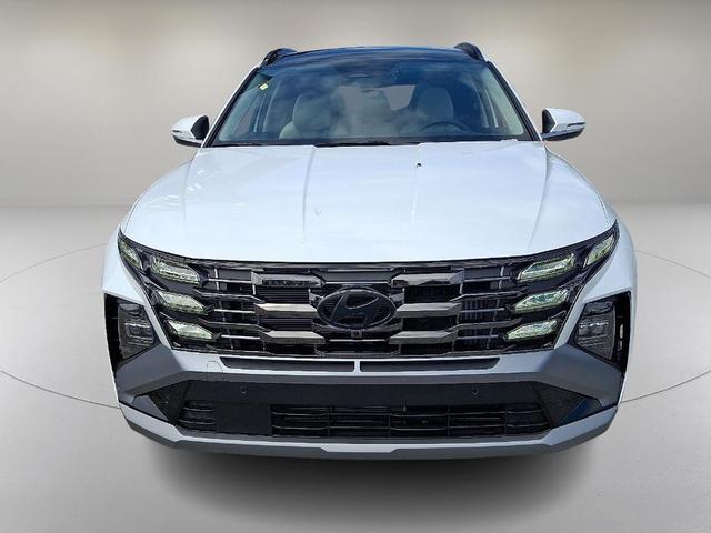 Photo of 2025 Pearl Hyundai TUCSON Hybrid