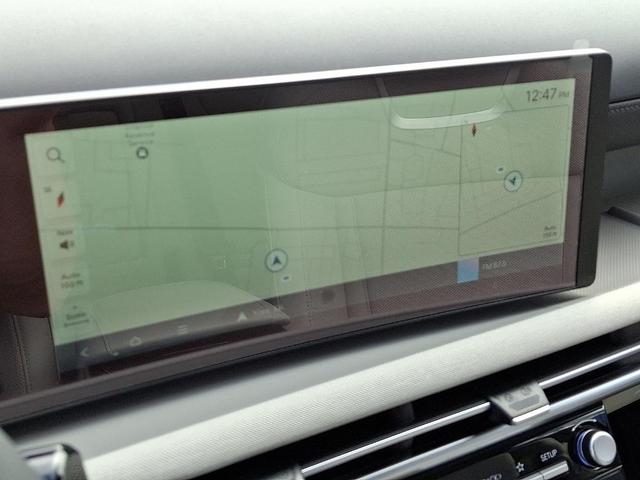 Photo of 2025 Pearl Hyundai TUCSON Hybrid