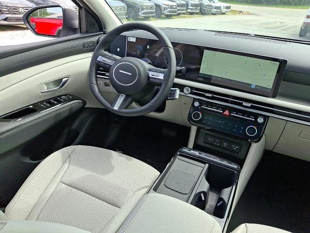 Photo of 2025 Pearl Hyundai TUCSON Hybrid