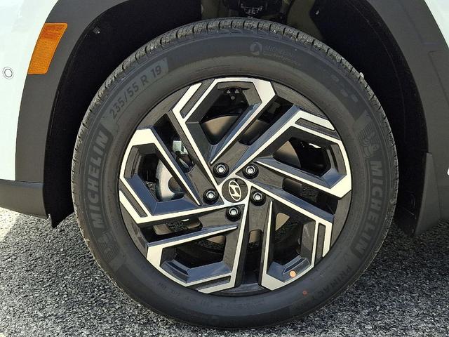 Photo of 2025 Pearl Hyundai TUCSON Hybrid