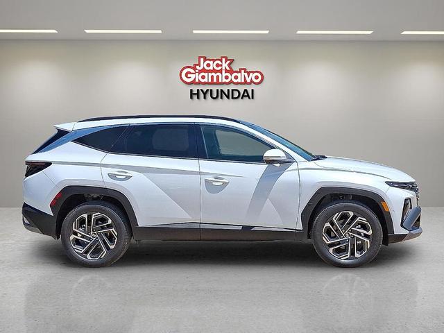 Photo of 2025 Pearl Hyundai TUCSON Hybrid