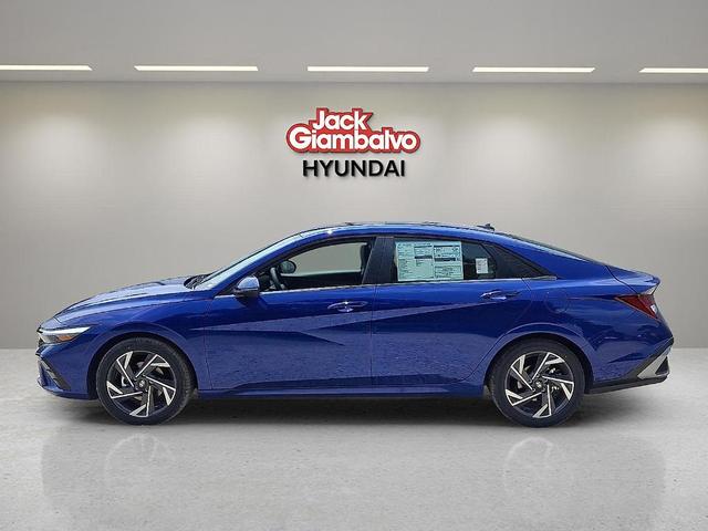 Photo of 2025 Intense Blue Hyundai ELANTRA HEV
