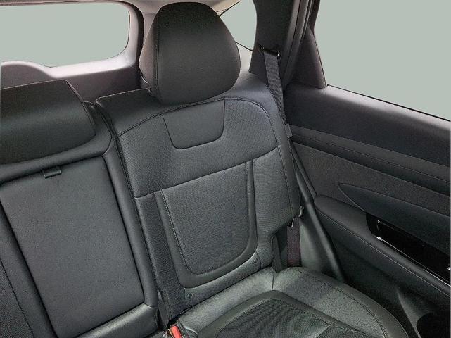 Photo of 2025 Amazon Gray Hyundai TUCSON Hybrid