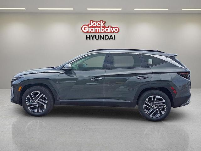 Photo of 2025 Amazon Gray Hyundai TUCSON Hybrid