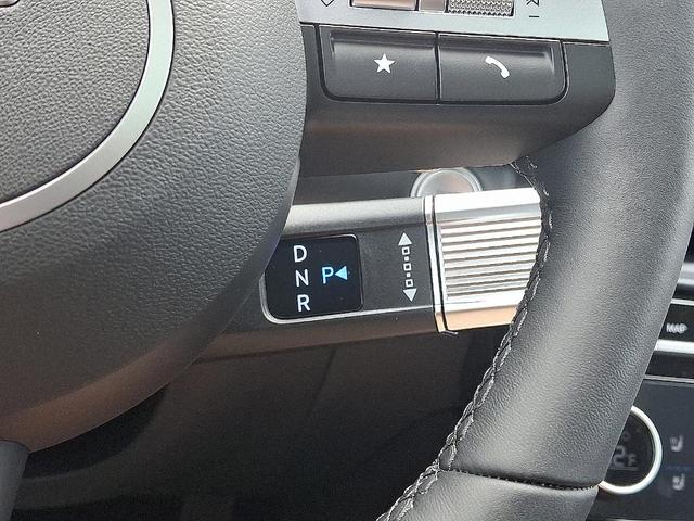 Photo of 2025 Amazon Gray Hyundai TUCSON Hybrid