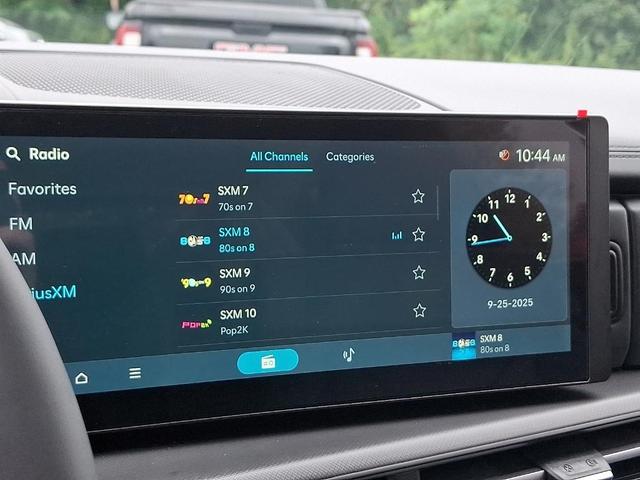 Photo of 2026 Green Hyundai SANTA FE