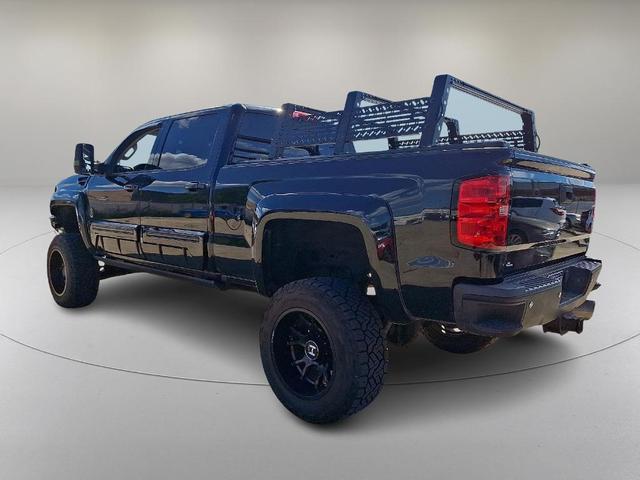 Photo of 2018 Black Chevrolet Silverado 2500