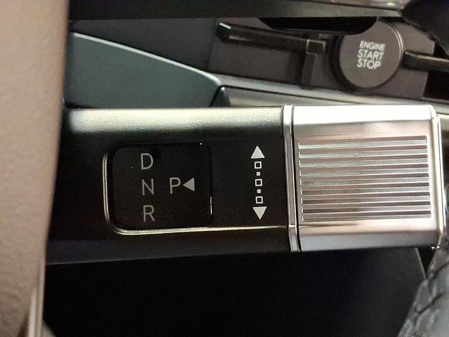 Photo of 2026 Brass Hyundai SANTA FE HEV