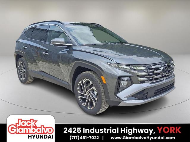 Photo of 2025 Amazon Gray Hyundai TUCSON Hybrid